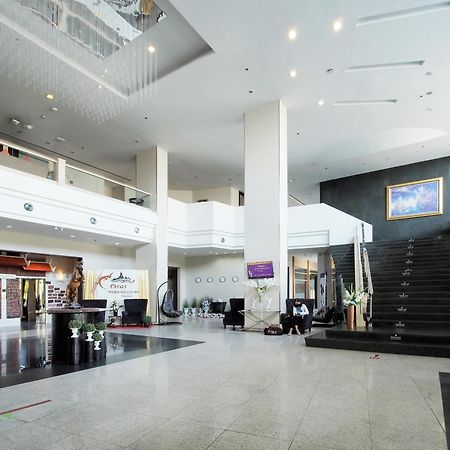 Fortune Hotel Korat- Sha Plus Nakhonratchasima Buitenkant foto