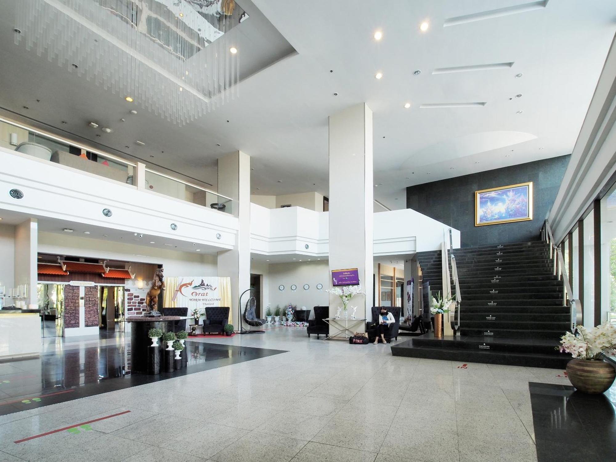 Fortune Hotel Korat- Sha Plus Nakhonratchasima Buitenkant foto